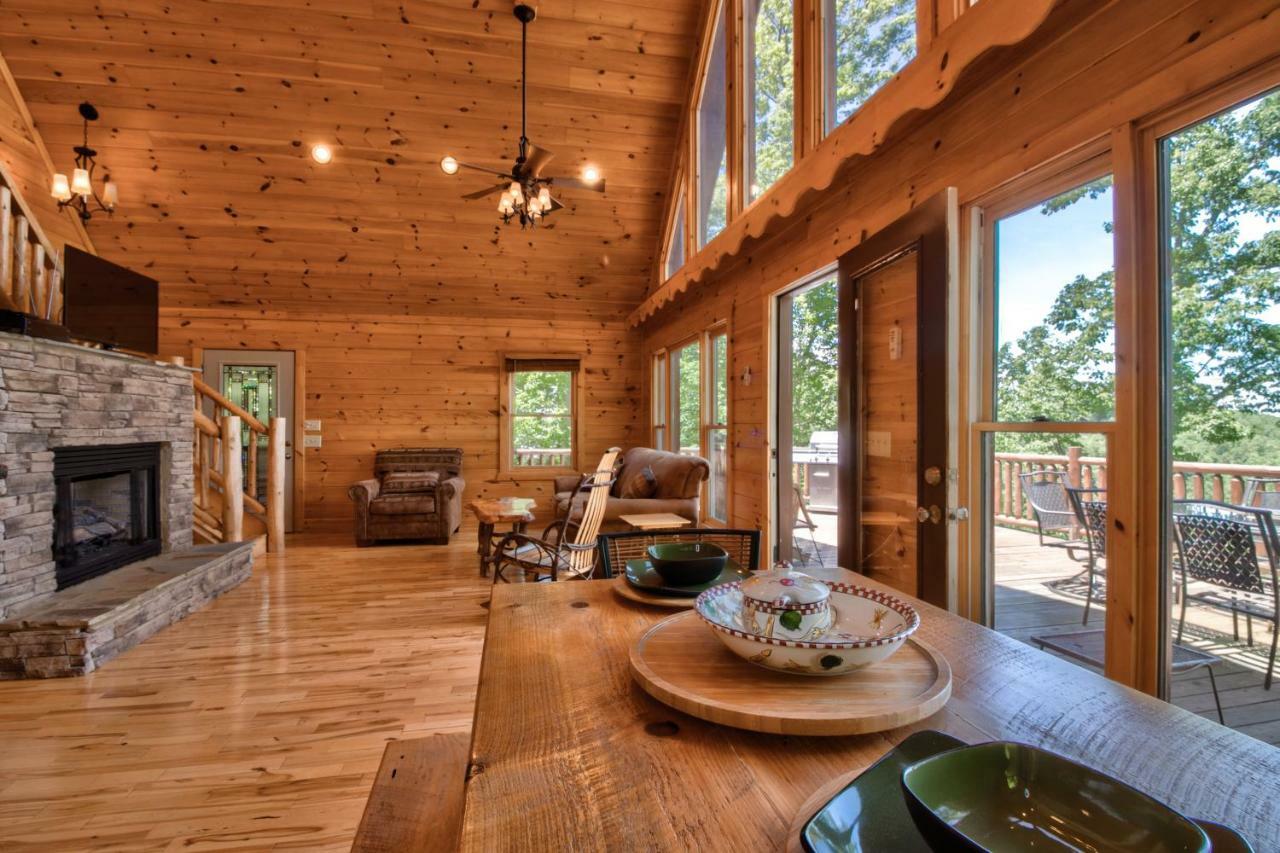 Moon Kiss Villa Blue Ridge Exterior photo